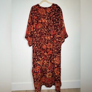 NWOT ✨ Raj One Size Boho Embroidered Tapestry Kimono Maxi Duster Festival